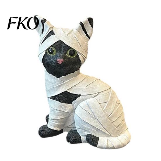 Horror-themed Decor Mummy Black Cat Resin Figurine, Halloween Kitten Statue with Big Eyes & Wrapped Bandages, Sculpture Cute Desk Shelf Ornament