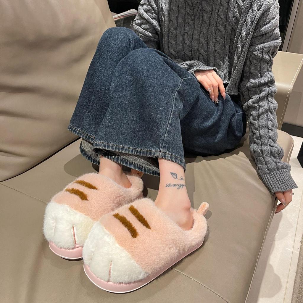 3D Cat Paw Plush Slippers Slip-on House Shoes Comfortable Furry Paw Couple Slippers Winter Soft Warm Slippers for Indoor Bedroom