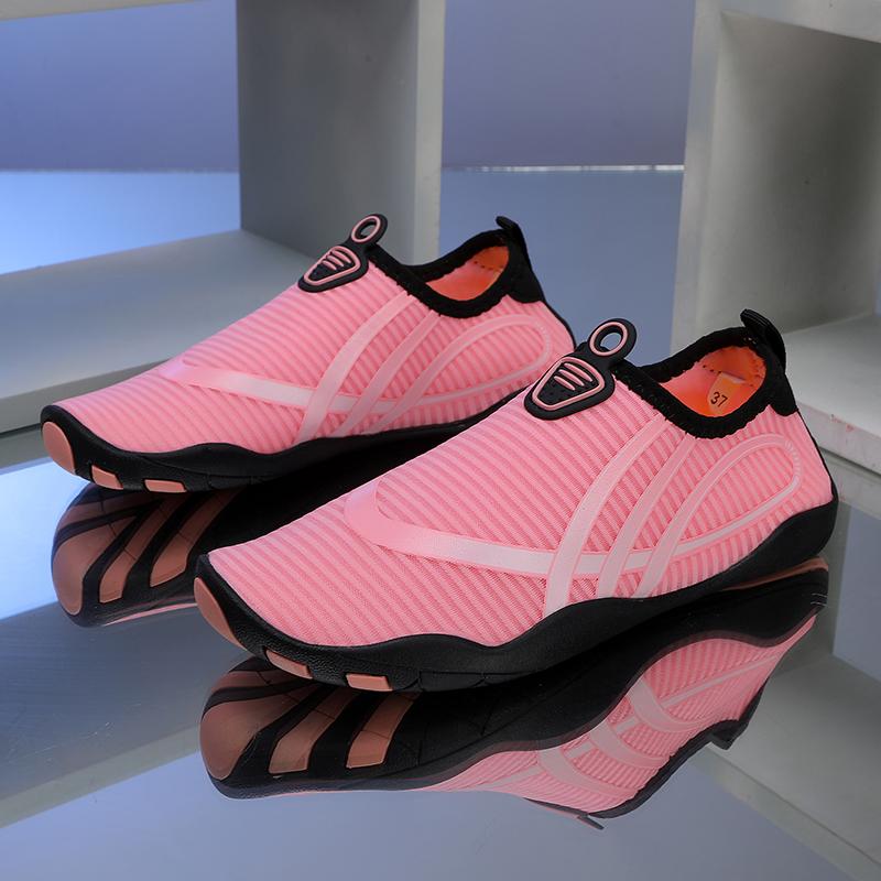 Men Aqua Shoes Women Diving Socks Barefoot Swimming Water Shoes Upstream Beach Wading Sports Sneakers For Fitness Yoga Surfing