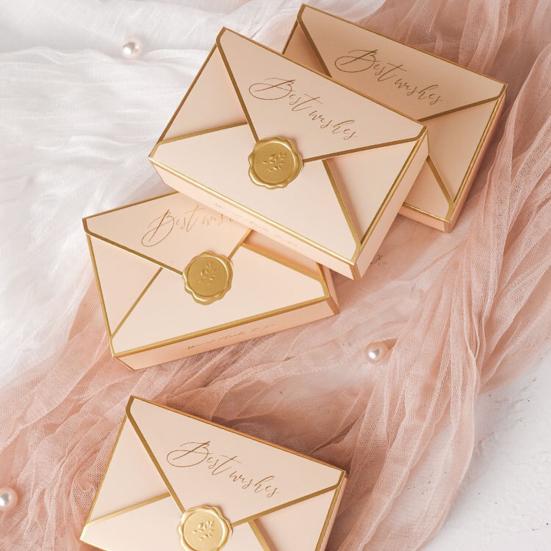 10Pcs Lightweight Candy Box Fine Workmanship Paper Decorative Portable Gifts Candy Case for Wedding