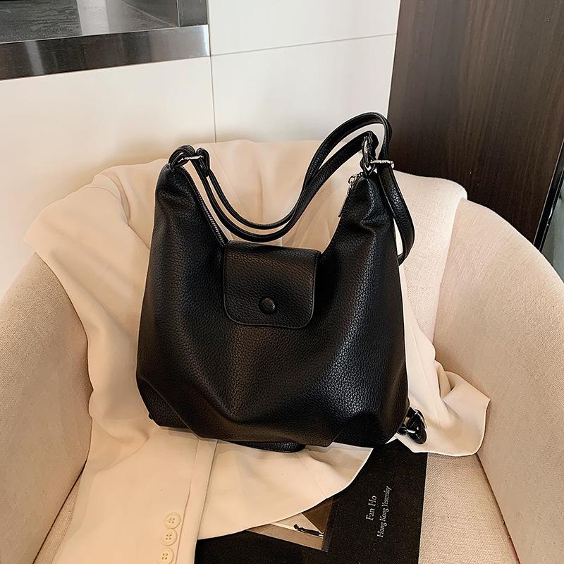 Premium commuter big bag women's new popular fashion shoulder backpack large capacity tote bag