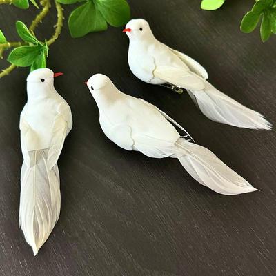 Weißer Taubenfeder Vogel Requisiten für Weihnachten - Gartendeko & Bastelbedarf