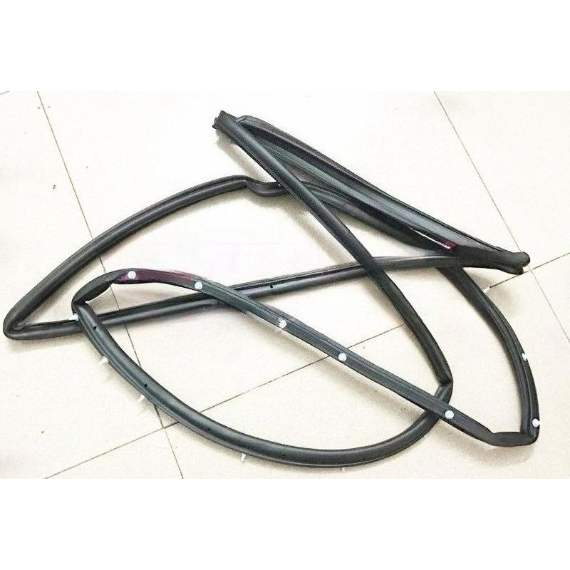 Front Seal Strip Rear Door Frame Sealing Rubber Strip Left Right Black New Automobile Part for Chevrolet Captiva Front Right