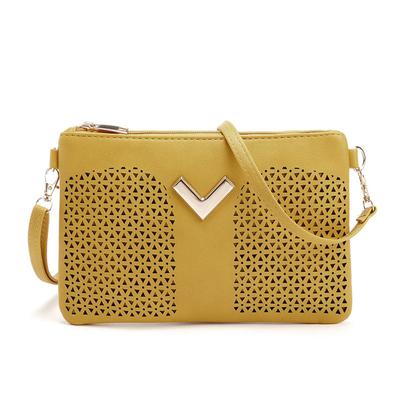 2024 Borse di lusso Borse da donna Designer Borsa a tracolla con pochette da sera con patta piccola Borse a tracolla scavate in pelle PU da donna