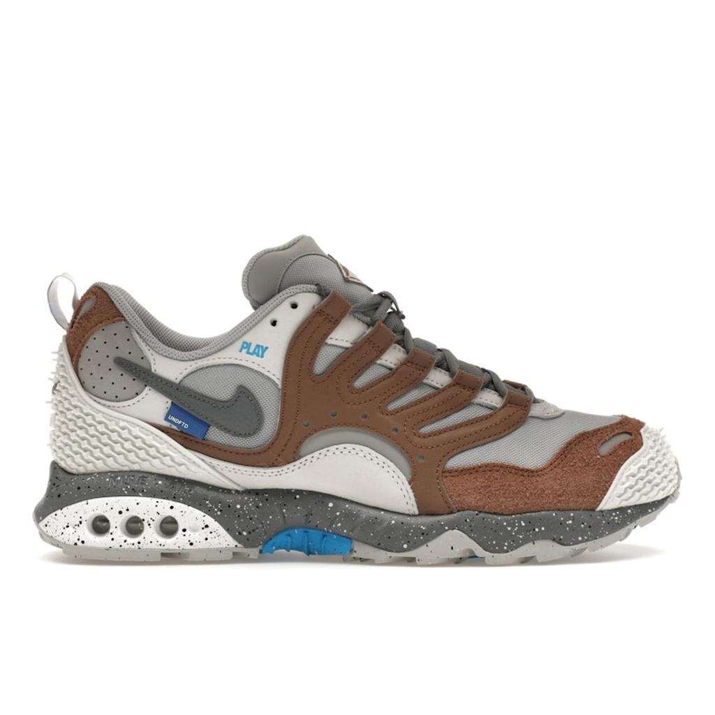 Undefeated x Nike Air Terra Humara Archaeo Brown Unisex Sneakers Smoke-Grey Summit-White FN7546-200