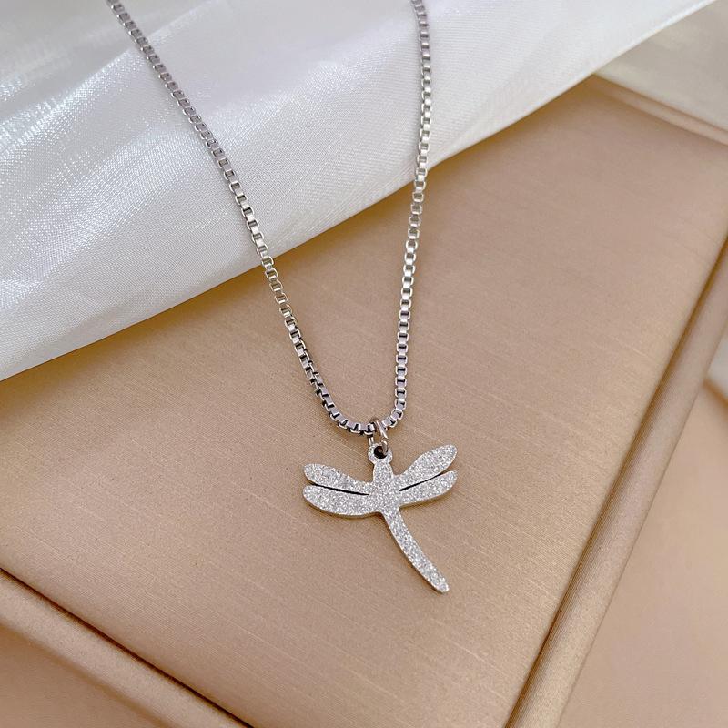 Stainless Steel Punk Hip-Hop Style Necklace Temperament Simple Front Buckle Collarbone Chain