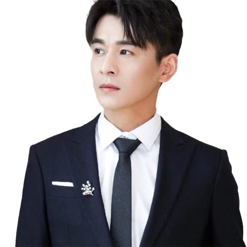 Zhenzhi Elegant Freshwater Pearl Brooch: Tree of Life Design