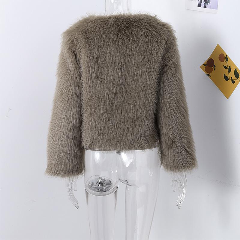 2024 Women Winter Fashion New Faux Fox Fur Coat Metal Button Thickened Warm Tops