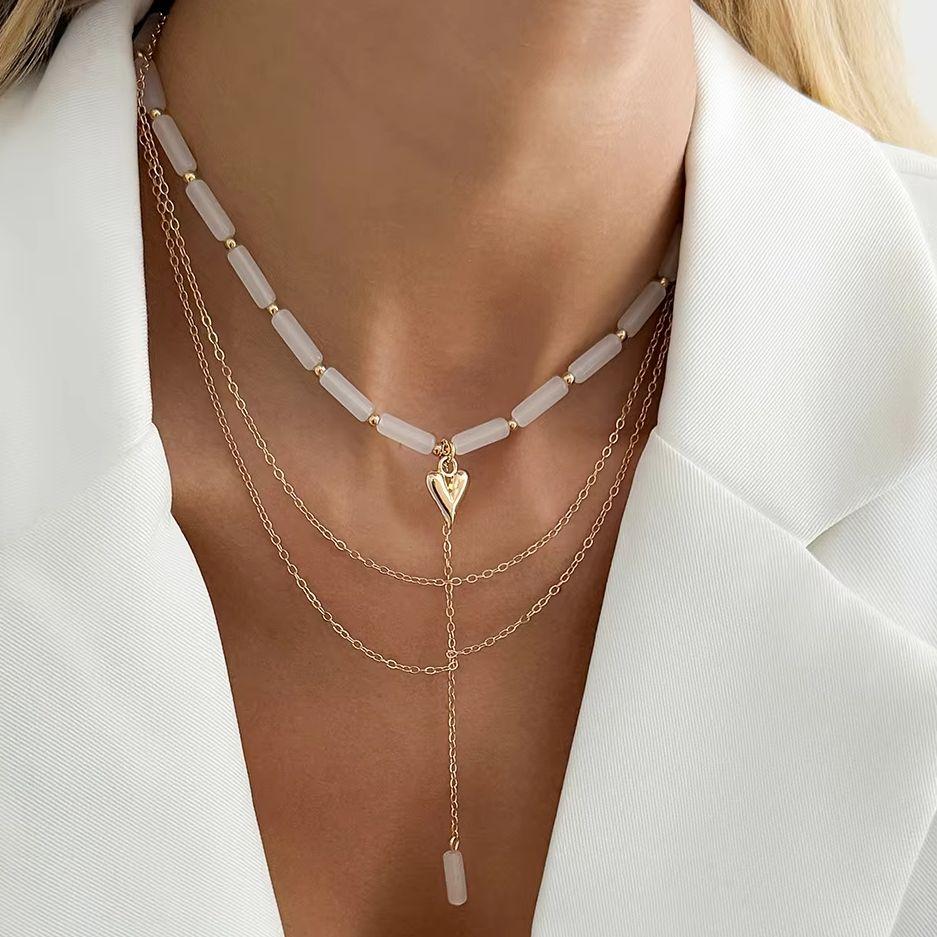 Ingemark Elegant Retro Gold Color Triangle Peach Heart Pendant Necklace Women Exquisite Cylinder Stone Chokers Chain New Jewelry