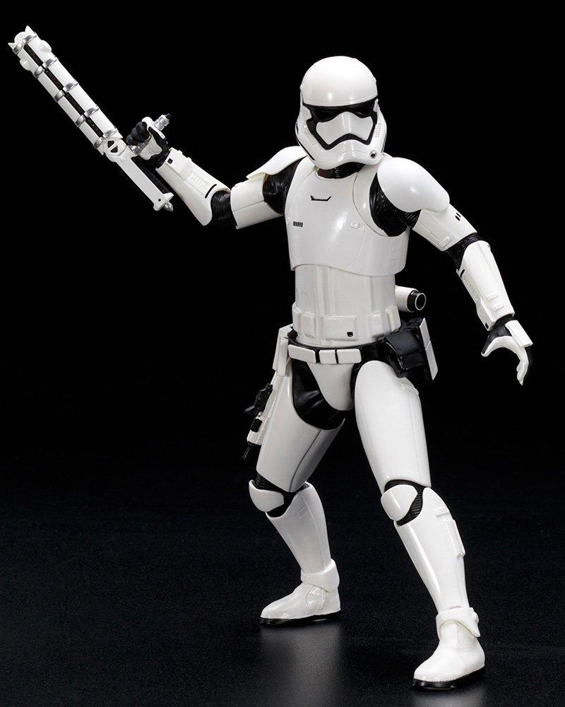 STAR WARS First Order Stormtrooper Scale PVC Painted Simple Assembly Figure ARTFX+ FN-2199 1/10