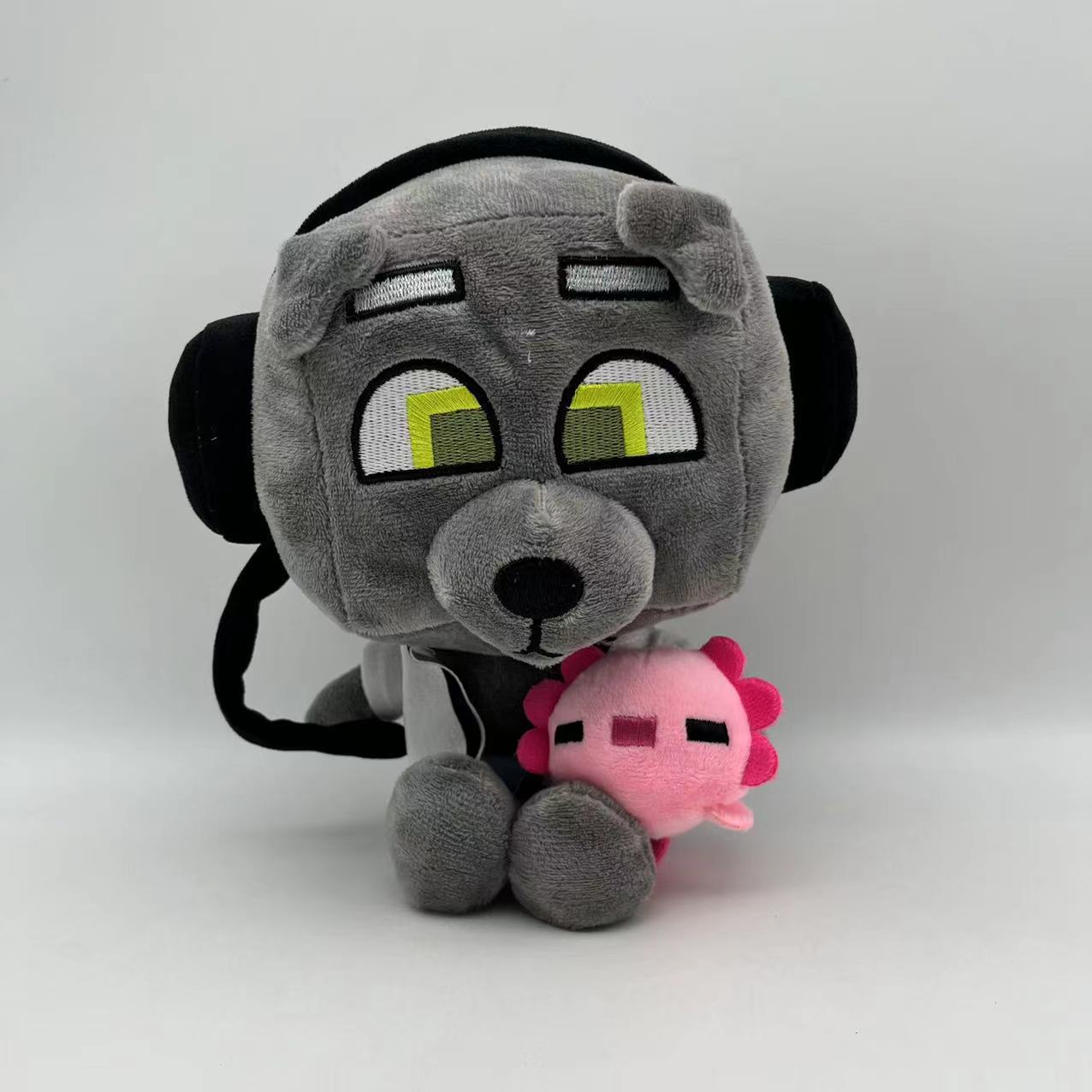 

Плюшевая игрушка Bobicraft Gitd Wolf с наушниками