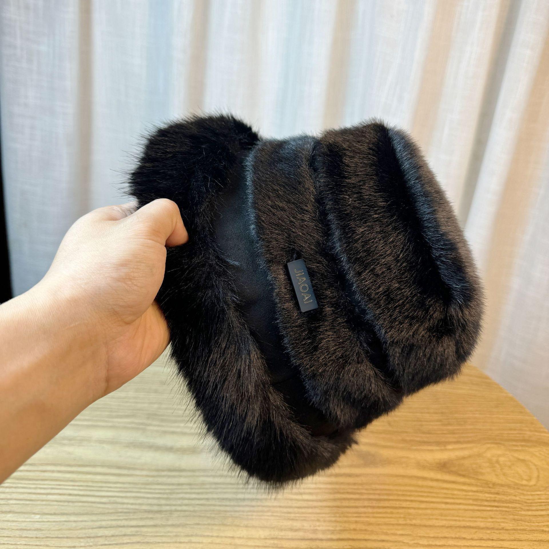 

Hat Women s Plush Ear Protectors Keep Warm Autumn and Winter Outdoor Windproof Cold Resistant Baotou Hat Women one size чорний