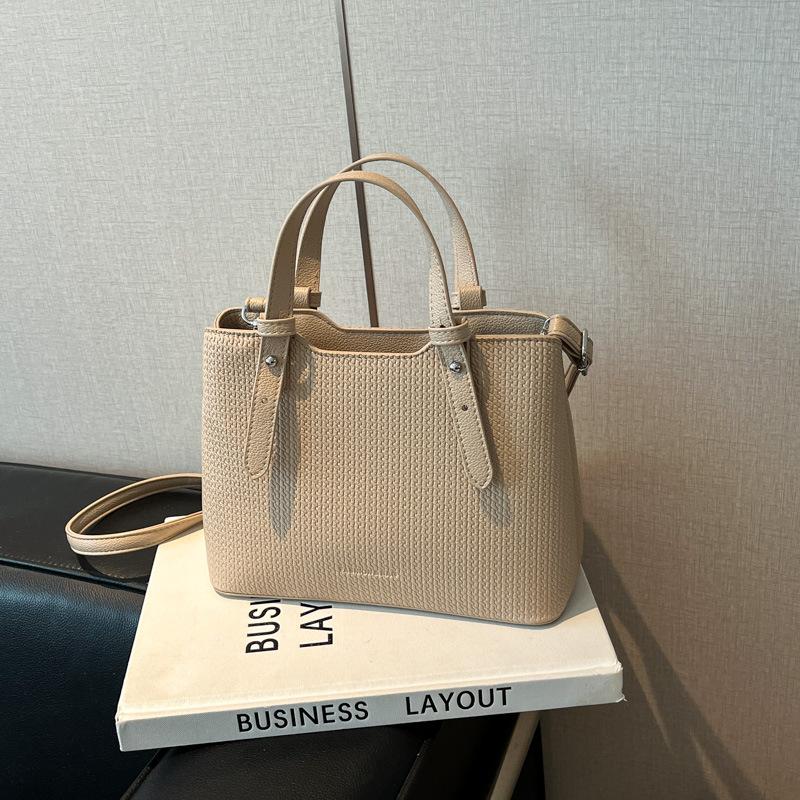 Hand carry high-end fashion bucket bag new trend casual shoulder bag versatile messenger bag