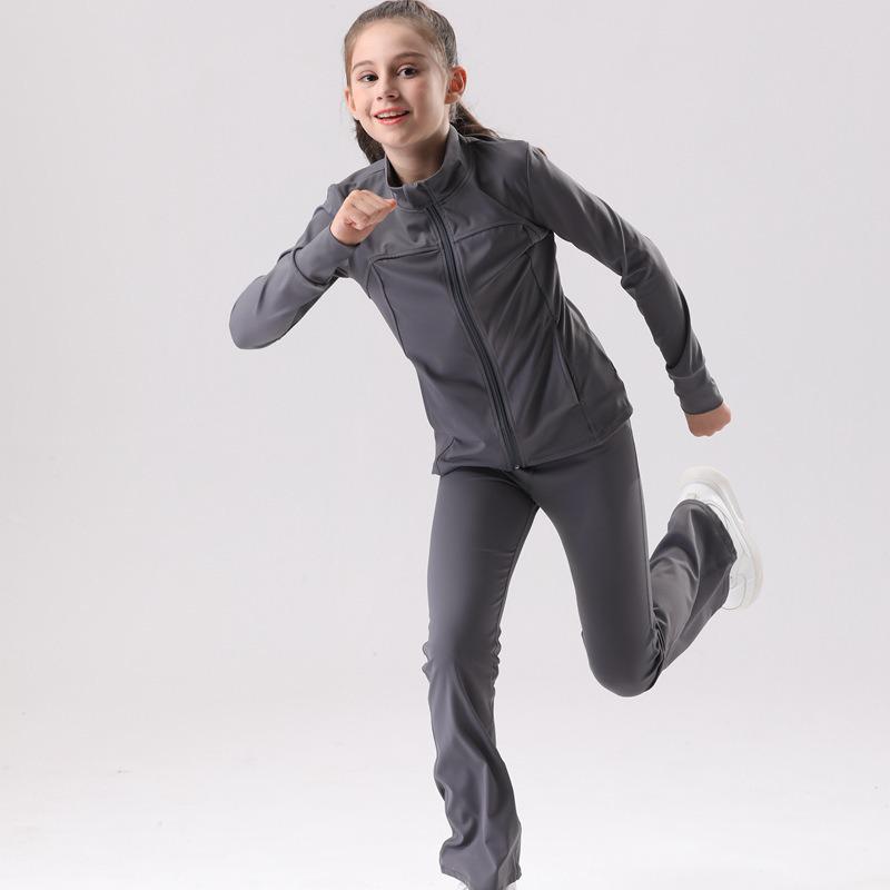 

Женская куртка для йоги в европейском и американском стиле с защитой от ультрафиолета, дышащая, на осень/зиму — однотонная, с длинными рукавами, для спорта и отдыха на природе 110