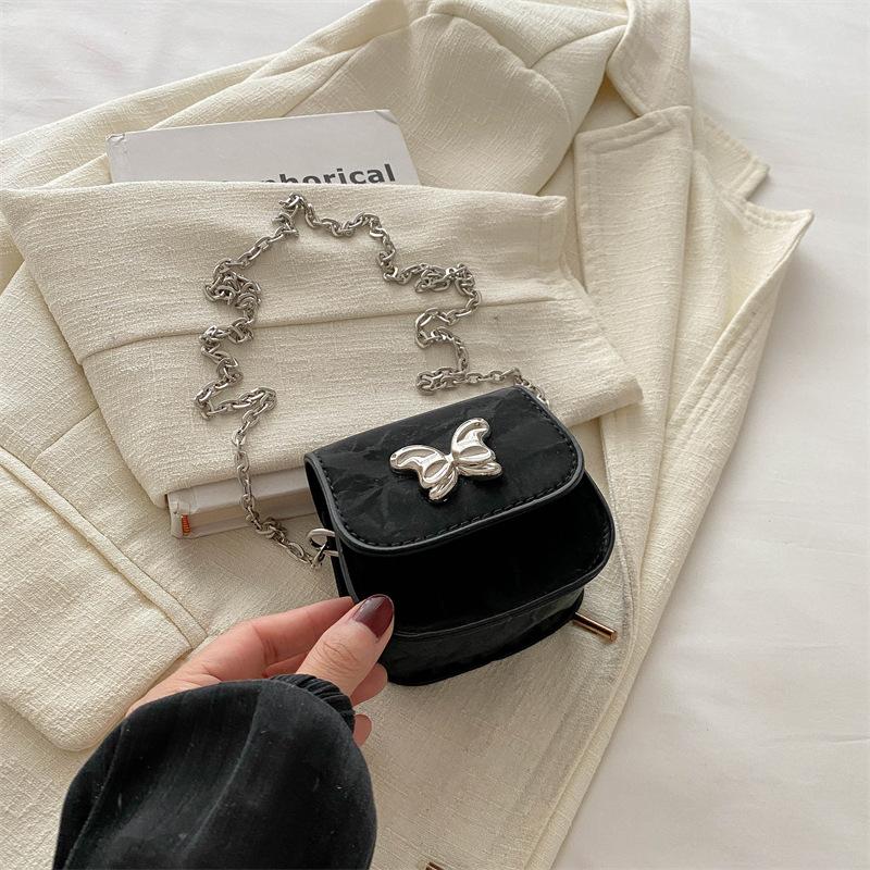 

Летняя женская сумка 2024 нишевый дизайн чувство сумка через плечо простая сумка-мессенджер простая новая простая модная маленькая квадратная сумка чёрный