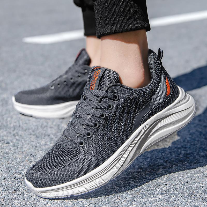 Luxuriöse 2024 Neueste Herren Mesh Atmungsaktive Morgenlauf-Sneakers Mode Vielseitig Superleicht Freizeitschuhe Sneakers Herren