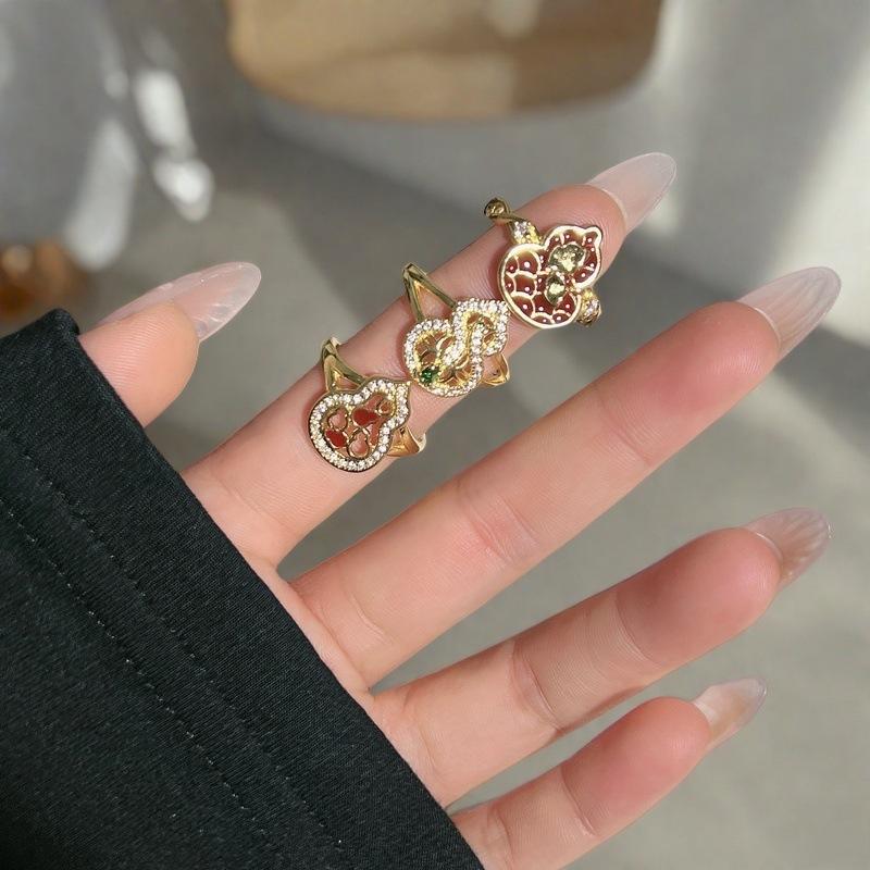 Französischer Retro Eleganter Roter Öltropfen Kürbis Offener Ring Nische Leichter Luxus High-End Zirkonring