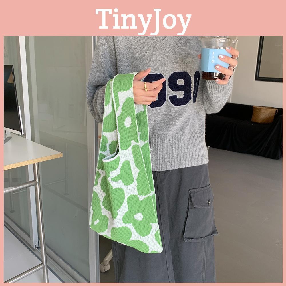 Trendy Floral Woven Knitted Clutch Bag In Soft Polyester For Outings Casual