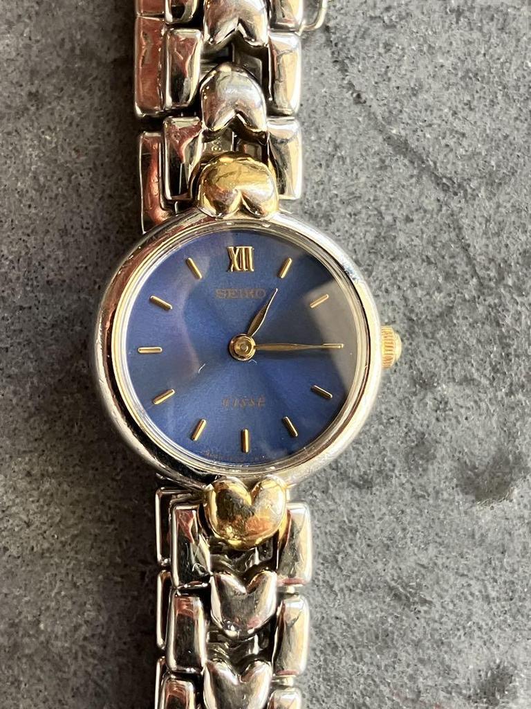 [USED] Tested and Working SEIKO Tissé Women's Watch with Heart Bracelet