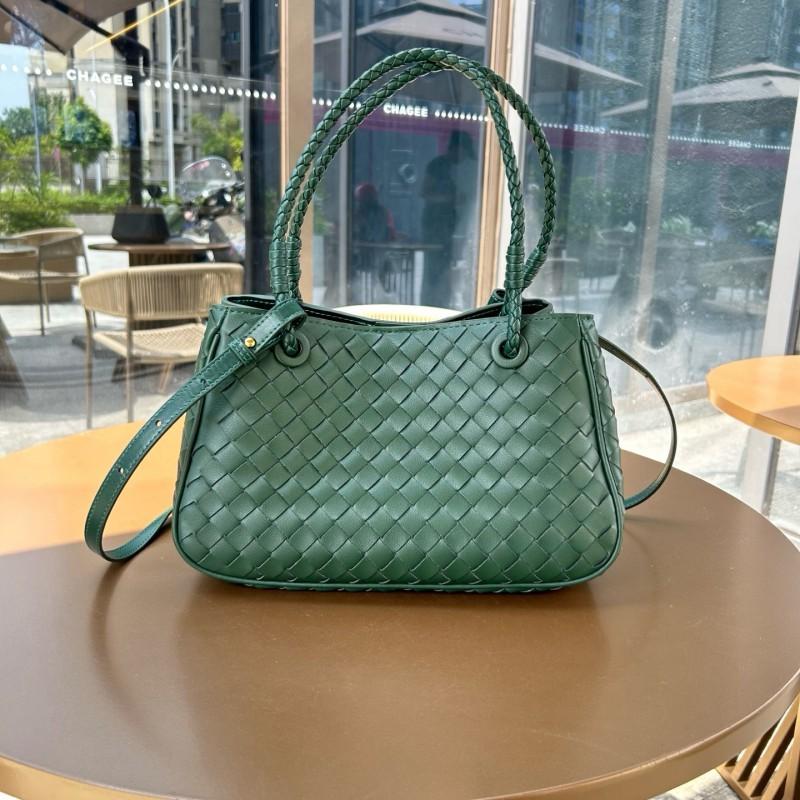 Genuine Leather Woven Shoulder Bag Women Spacious Crossbody With Magnet Medium Size Soft Structured Design