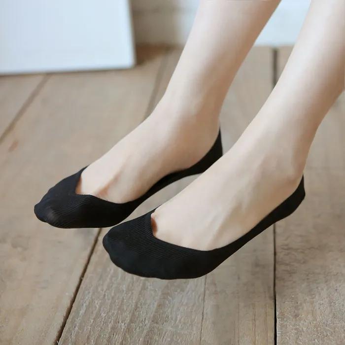 [BIARRITZ] Inconspicuous V-Cut Ribbed Daily Silicone Footies Salt