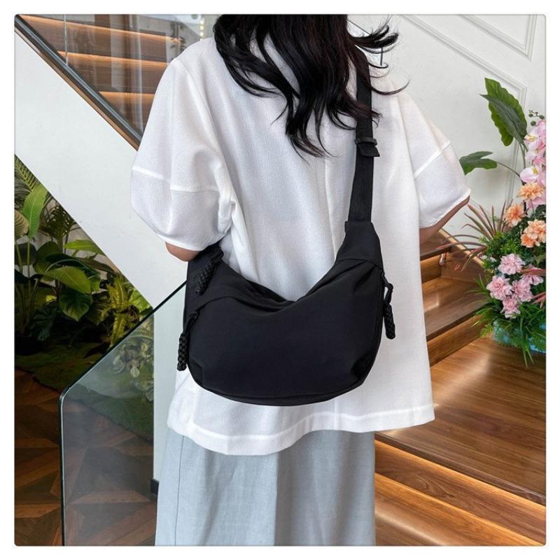Dumpling Bag Women Crossbody Bag Large Capacity Commuter Bag New Bag Women Shoulder Minimalist Versatile Sports Backpack