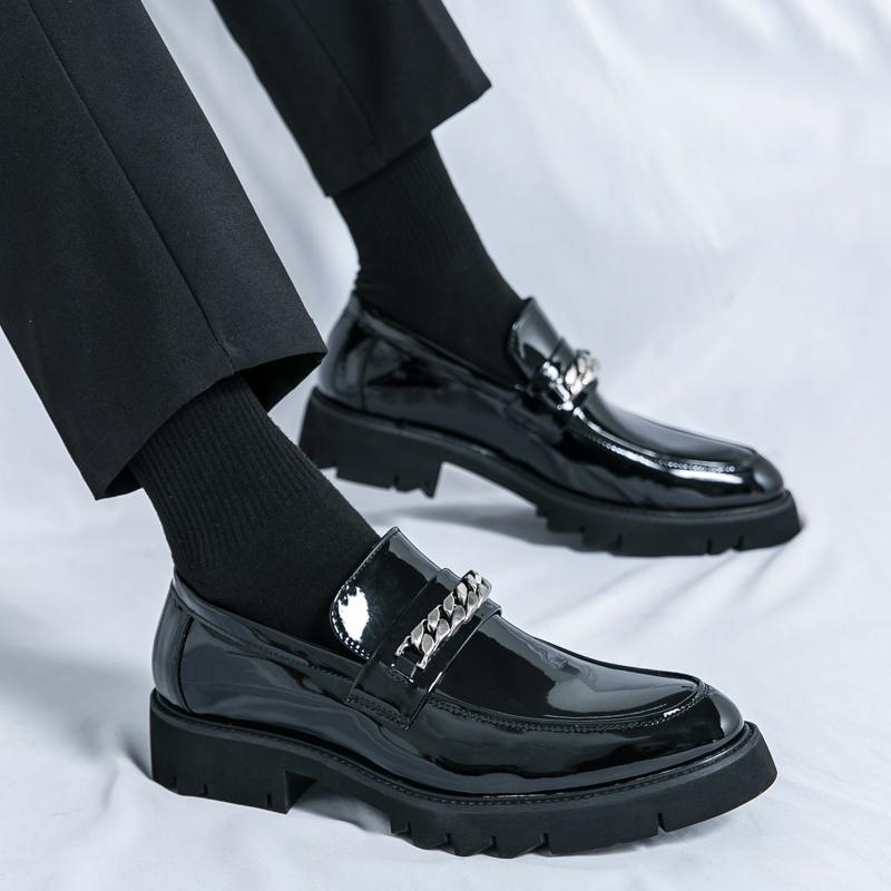Fashion Classic Black Fashion Brand Men's Patent Leather Oxford Shoes Spring Tassel Pointed Comfortable Casual Formal Leather Shoes