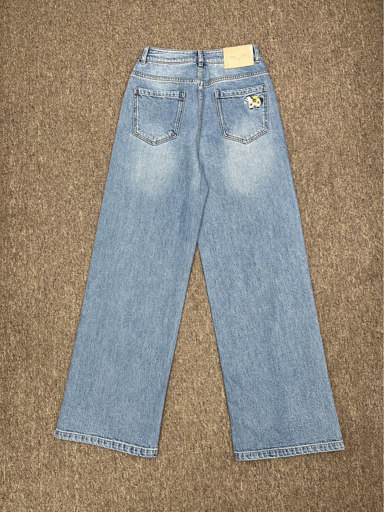 

Women s Blue High-Waisted Wide-Leg Jeans with Horse Embroidery - Slimming, Straight, Long, and Perfect for Spring S синий