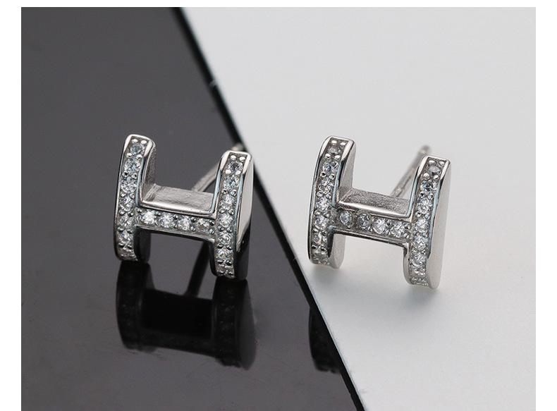 Orecchini a Bottone in Argento Sterling S925 con Lettera H Intarsiata di Diamanti per Donna - Stile Coreano Gioielli di Lusso Leggero Regalo