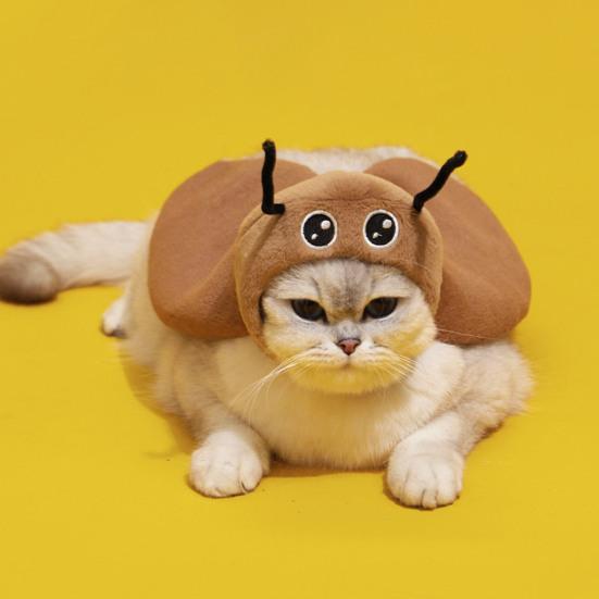 Cat Cockroach Cape Warm Velvet Cockroach Apparel with Antennae Pet Cosplay Accessory for Small And Medium Pets