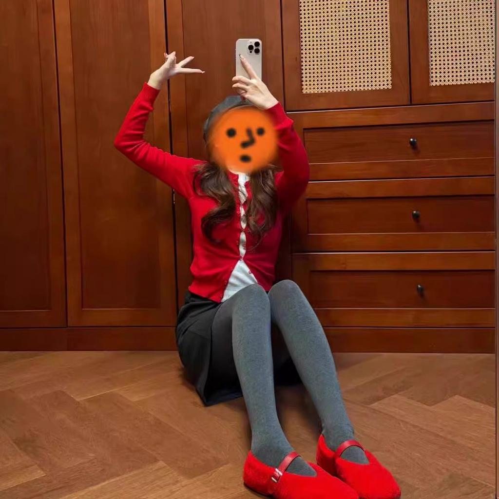 Niche Round Head Shallow Mouth One-word Buckle with Flat Bottom Mao Mao Shoes Early Spring New Leather Fashion Versatile Single Shoes Women