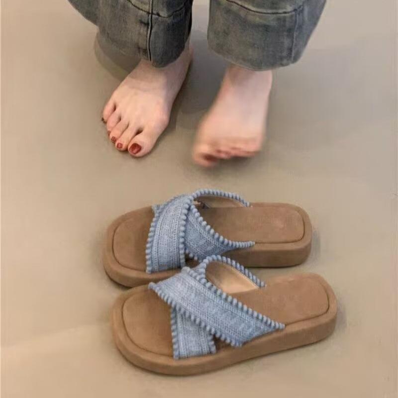 New Summer Outer Wear Thick-soled One-word Slippers Women's Skirt Muffin Beach Cool Slippers