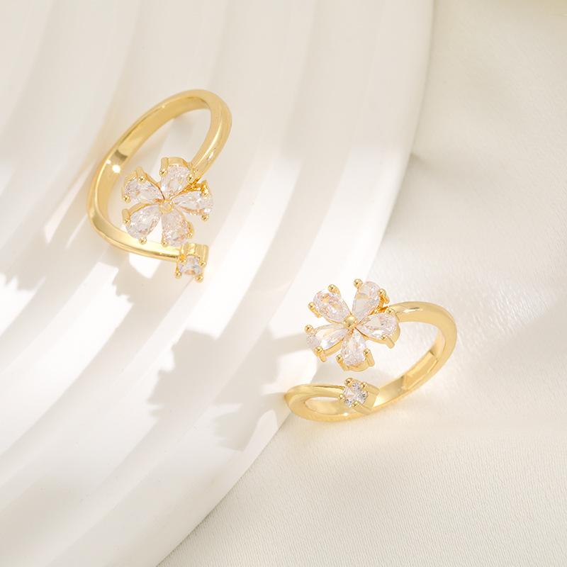 Japan and South Korea fresh and sweet flower ring fashion temperament zirconium inlaid small fragrant wind ring trend exquisite copper jewelry