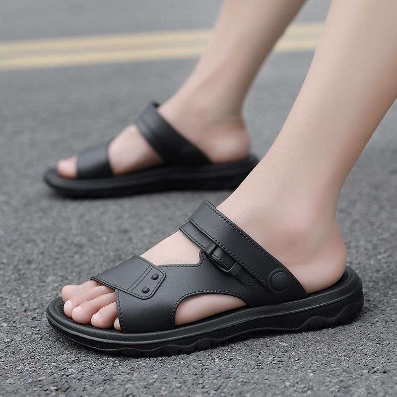 Sandals Men's 2025 New Summer Vietnam Beach Shoes Korean Version Versatile Dual-purpose Outer Wear Men's Flat Shoes Men's Trend