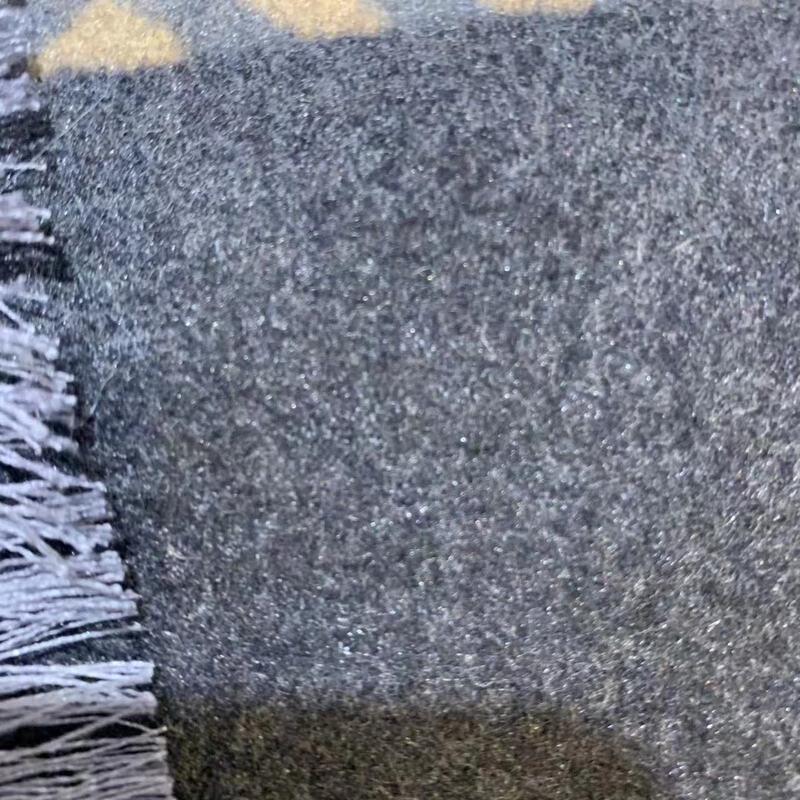 Hengyuanxiang 100% Wollschal