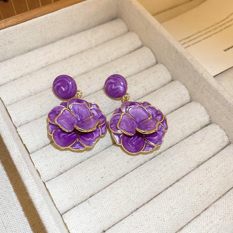 Medieval Vintage Dripping Oil Flower Earrings Retro Niche High-end Earrings Light Luxury Versatile Temperament Earrings Women