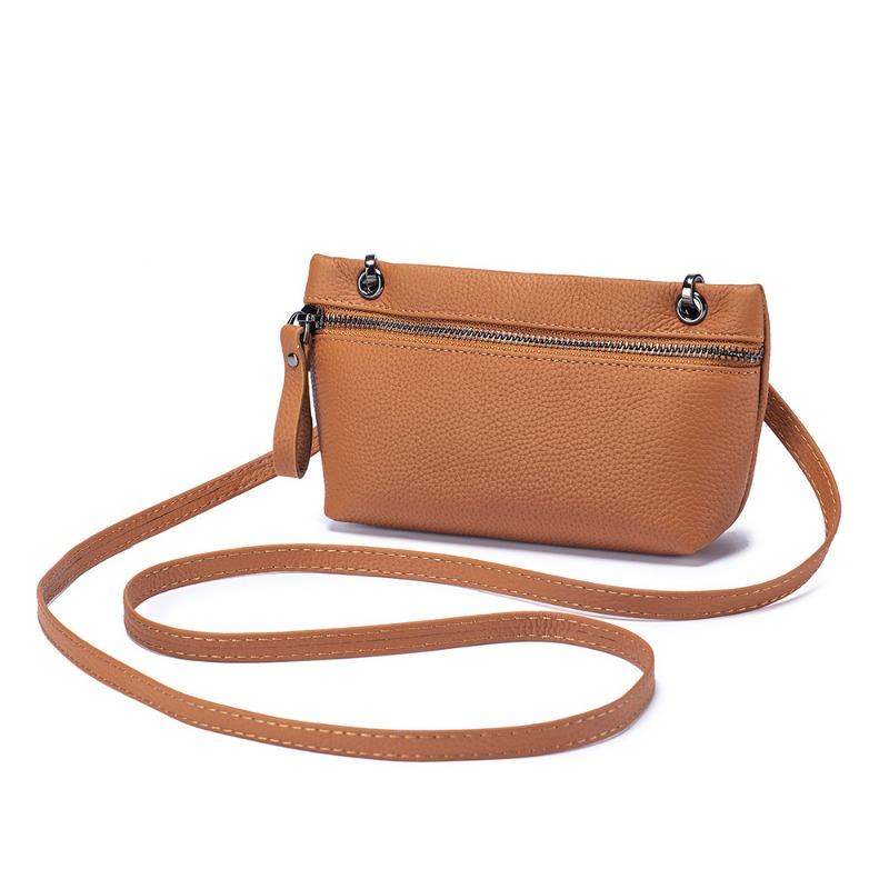 Niche Underarm Bag Female Baotou Layer Cowhide Shoulder Bag Crossbody Bag Fashion Mobile Phone Bag Commuter Bag