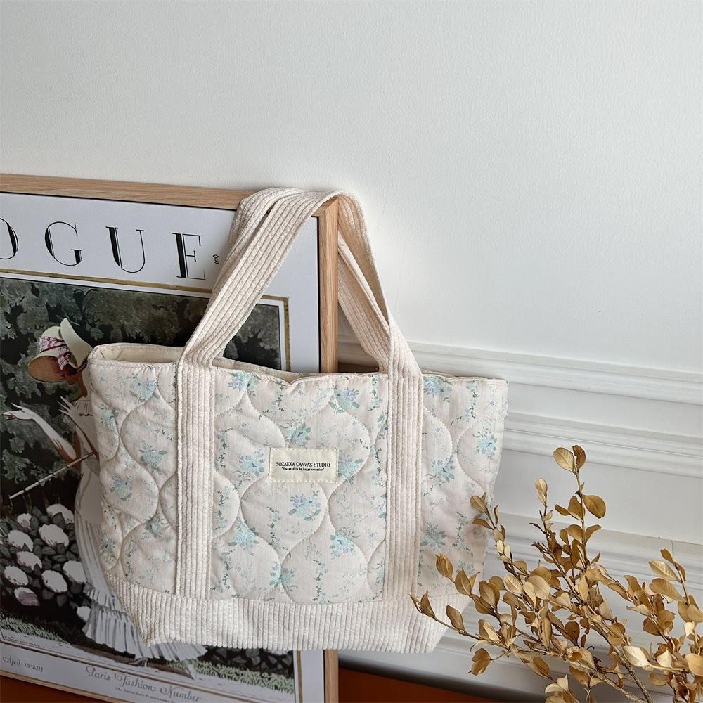 Vintage Flower Pattern Quilted Tote Bag Soft Cotton Commuter Organizer Bag For Daily Use