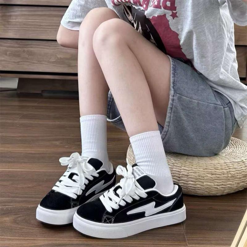 College style retro niche red breadboard shoes women's ins tide 2025 autumn new versatile sports casual shoes