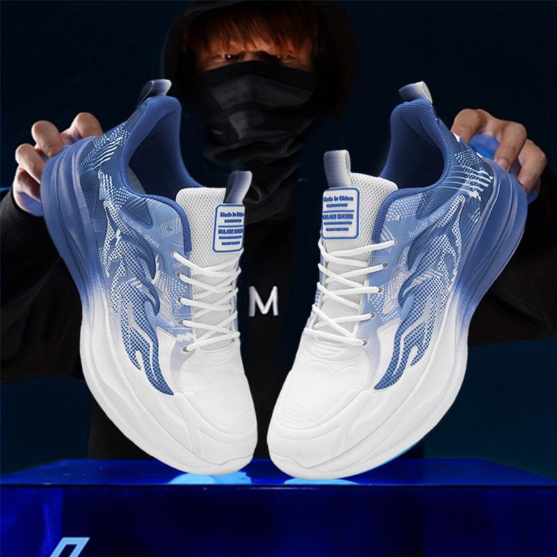Large size men's shoes spring and autumn new soft-soled breathable sneakers couple men's ultra-light shoes fashion beacon shoes