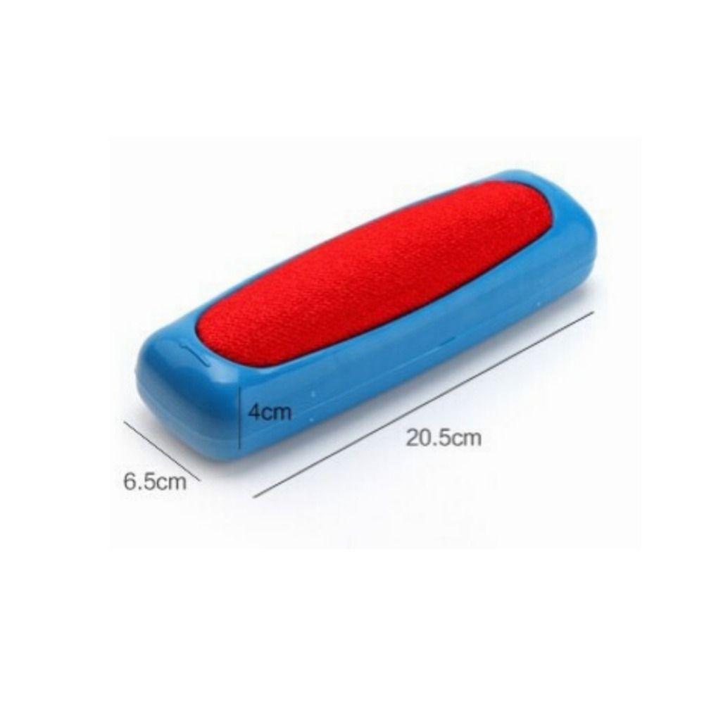 1PCS Random color Sticky Picker Fluff Cleaner Carpet Dust Brush Crumb Sweeper Plastic Sweeper