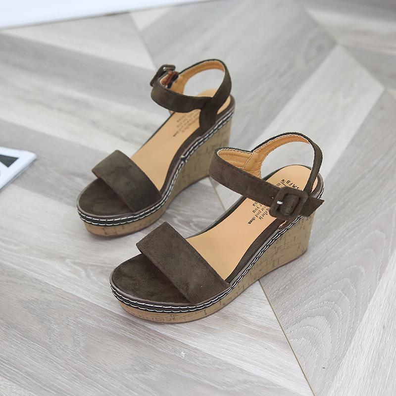 

Wedge heel sandals women s summer 2021 new Roman shoes one-word buckle fish mouth muffin Korean version of women s sandals tide 39 армія зелений колір