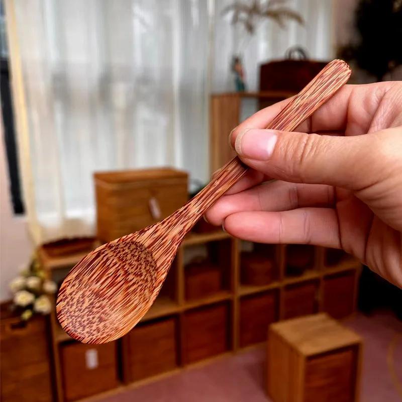 Natural Handmade Coconut Shell Bowl with Wooden Spoon Creative Wooden Salad Ramen Bowl Rice Fruit Container Kitchen Tableware