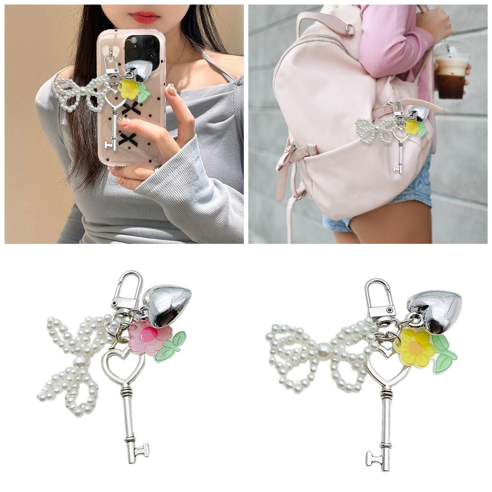 

Элегантный брелок в форме сердца, привлекающий внимание брелок в форме сердца с жемчужным бантом, аксессуар для вечеринок и свиданий жёлтый