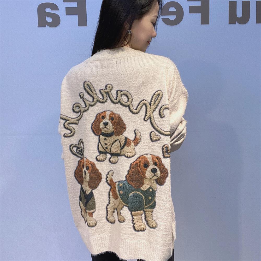 Beaded Round-neck Sweater Coat A New Design for Autumn and Winter Is A Three-dimensional Loose and Laid-back Style Knitted Top