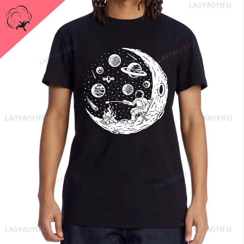 Funny Astronaut Moon Barbecue Print Unique Casual Loose Cool Men Oneck Streetwear Harajuku Allmatch Aesthetic Tshirt Tops