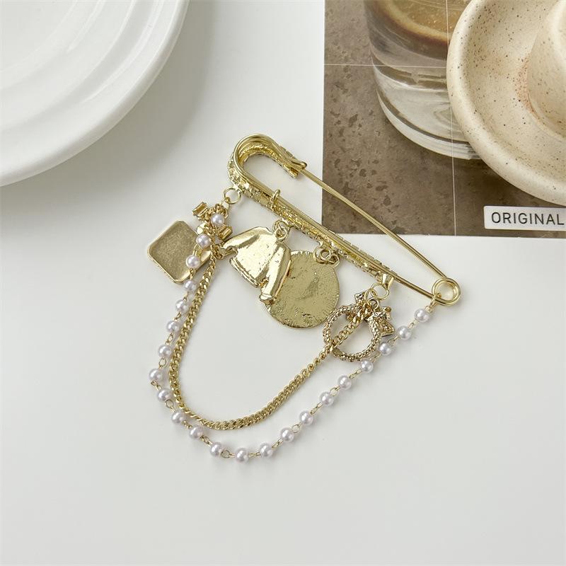 Camellia  Pearl Flower Brooches For Women'S Clothing Brooch Gift For Girl Friend Accessories For Jewelry