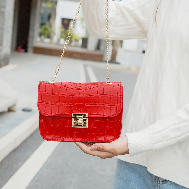 Guangzhou Women's Bag Winter Crocodile Pattern Lock Chain Small Square Bag Single Shoulder Oblique Span Candy Color Mobile Phone Bag