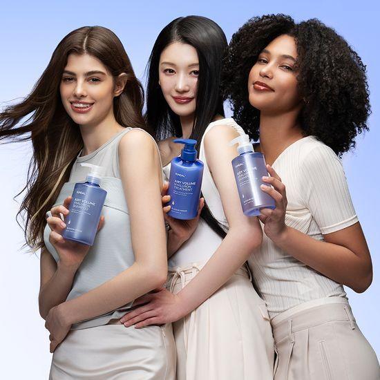 

KUNDAL Гиалуроновый воздушный объемный уход Цветочный бриз 500 мл