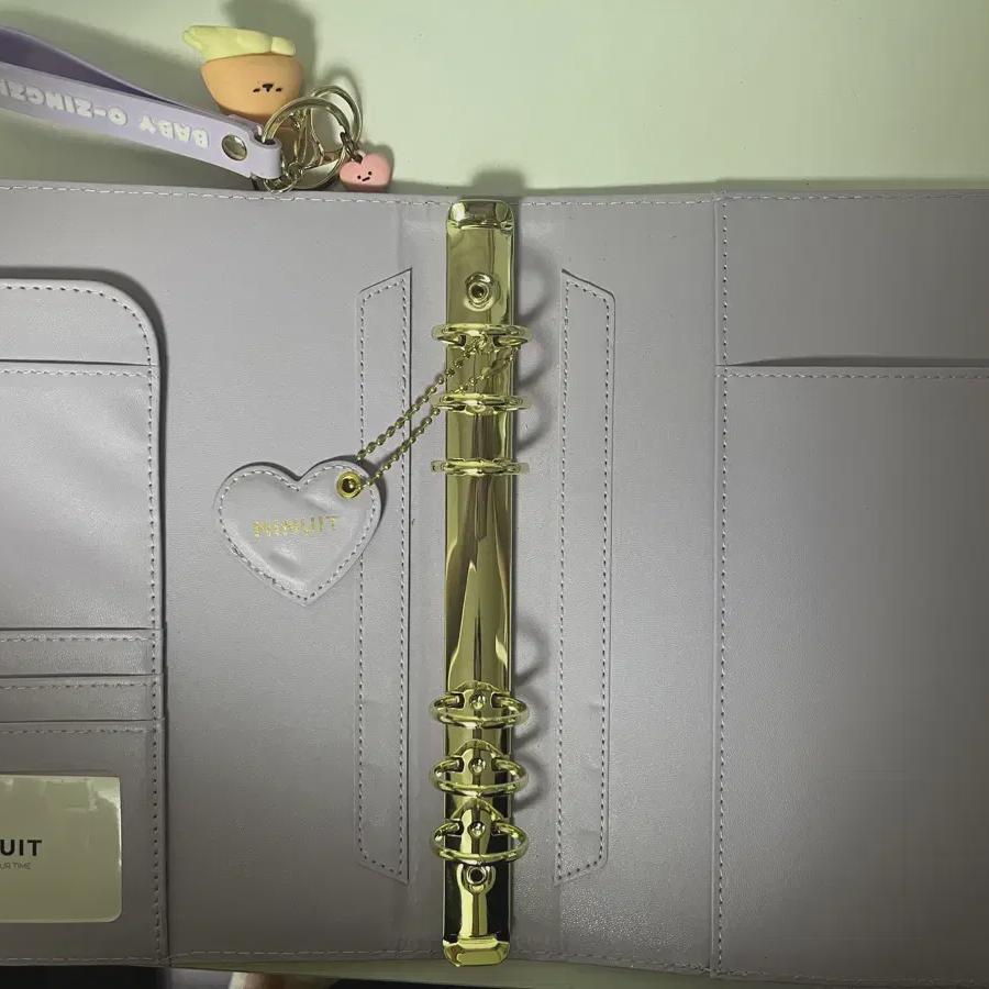 

Minuit Macaron Binder